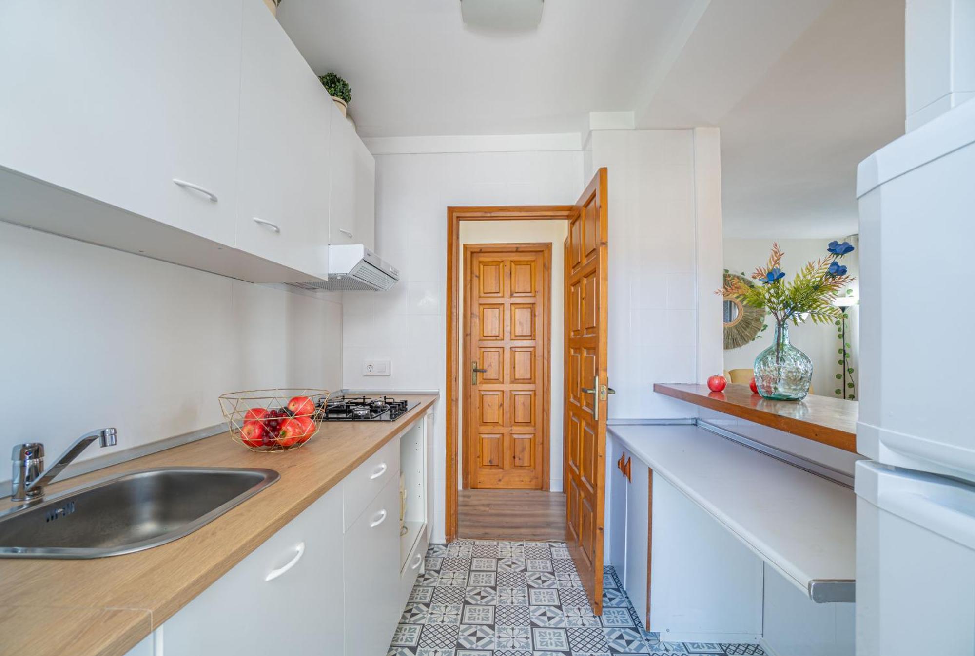 Est1-Spaciouss Appartment In The Beach, Bbq, Downtonwn, Parking, Fast Wifi Fibre Roses Eksteriør billede