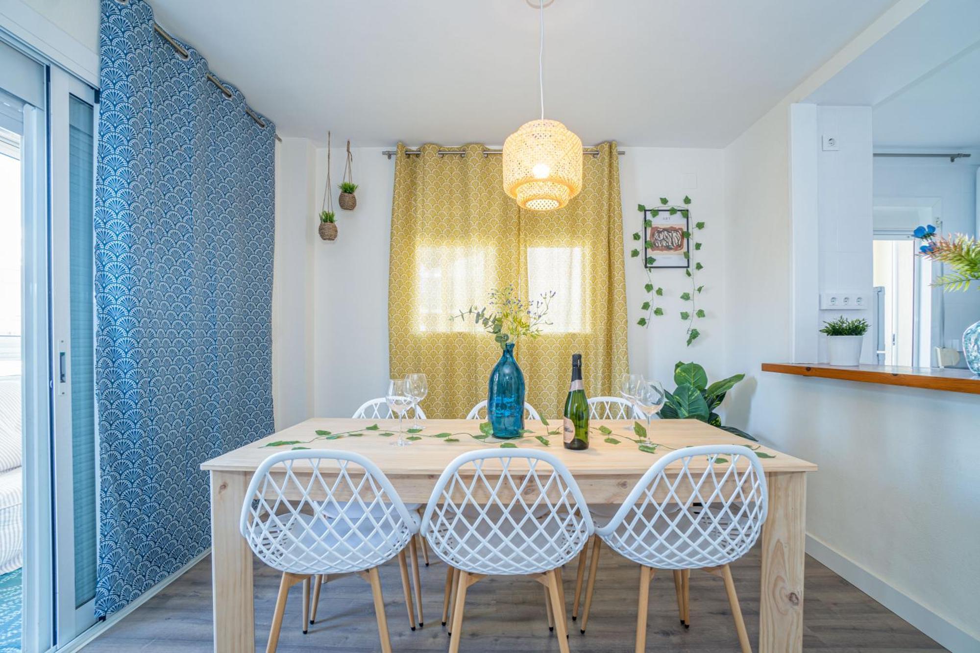 Est1-Spaciouss Appartment In The Beach, Bbq, Downtonwn, Parking, Fast Wifi Fibre Roses Eksteriør billede